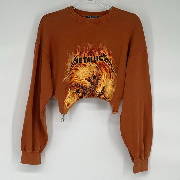 ZARA Women’s Cropped Metallica Sweatshirt Med Graphic Grunge Y2K Distressed NWT - Picture 3 of 15
